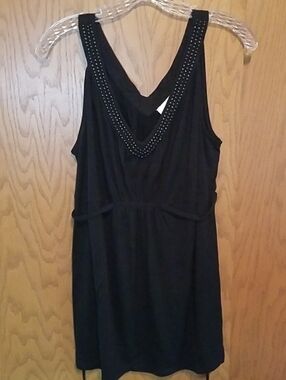 Motherhood Maternity Sleeveless V-Neck Top, Size L
